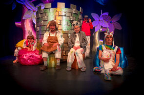 Das Neinhorn - Junges Theater Bonn - Thomas Kölsch Das Neinhorn - Junges Theater Bonn